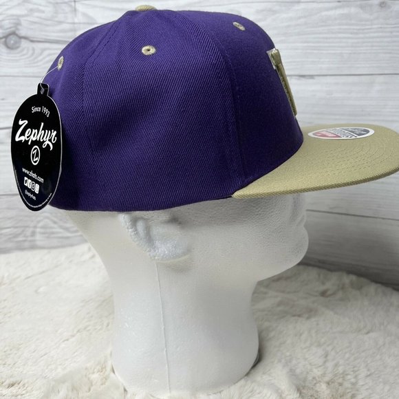 Washington Huskies Zephyr Z11 Adjustable Snapback Hat - Purple New NWT - Picture 5 of 8